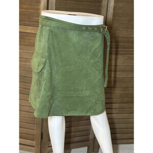 Green Faux Suede Plus-Size Belted Skirt